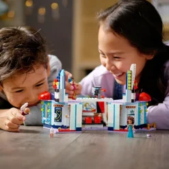 LEGO Puzzles Y Construcciones*Juego De Construccion Cine De Heartlake City Con Mini Munecas Friends