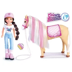 Nancy Munecas Y Peluches*, Un Dia Con Su Caballo