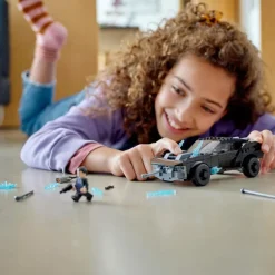 LEGO Puzzles Y Construcciones*Replica Coche Batmovil: Batman Caza De The Penguin De Juguete Dc