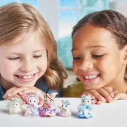 Sylvanian Families Munecas Y Peluches*Set De Princesa Real