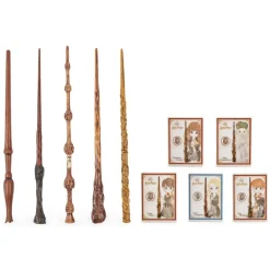 Wizarding World Muñecos Articulados*Surtido De Varitas Magicas Con Tarjeta De Hechizos Harry Potter